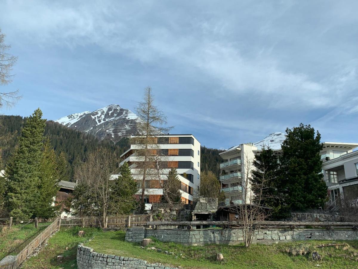 Zentral Bei Kongresshaus, Langlaufloipe, Hallenbad, Garage, Wifi, Voll Ausgestattet - Fewo Gian Davos Kültér fotó